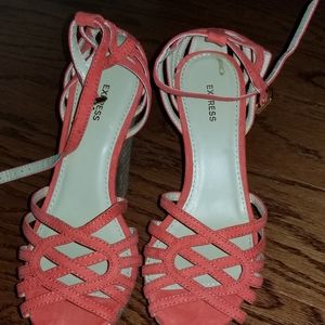 Express platform peeptoe shoe sz 8